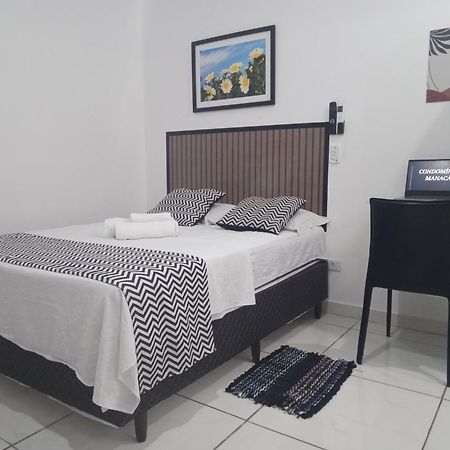 Loft7 Garagem Wifi Proximo Aparecida E Industrias Apartment Pindamonhangaba Exterior photo