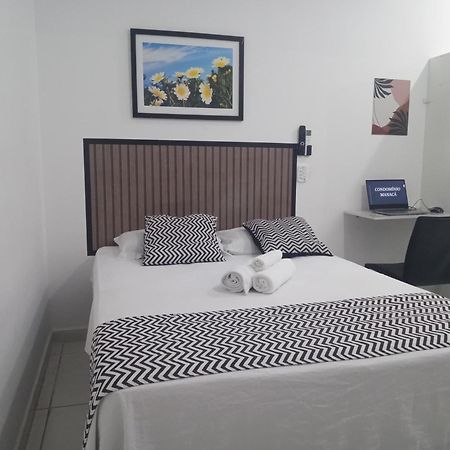 Loft7 Garagem Wifi Proximo Aparecida E Industrias Apartment Pindamonhangaba Exterior photo